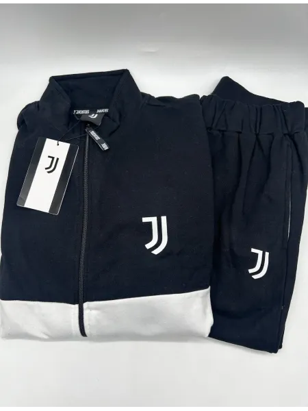Acquista ora TUTA UOMO FELPA FULL ZIP COLLECTION 2024-2025 HERMET FC JUVENTUS PIGJF101110 su nonsolointimo1994.com 2
