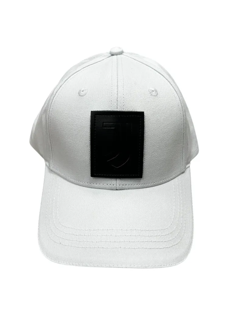Acquista ora CAPPELLO COTONE BASEBALL ADULTO PATCH PELLE ENZO CASTELLANO FC JUVENTUS 133192 su nonsolointimo1994.com