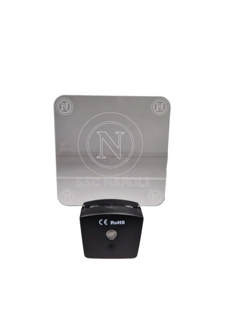 Acquista ora LAMPADA LED DA NOTTE PERSONALIZZABILE IN VARI COLORI DI LUCE CON LOGO GIEMME SSC NAPOLI OFFICIAL NL002NP su nonsolo