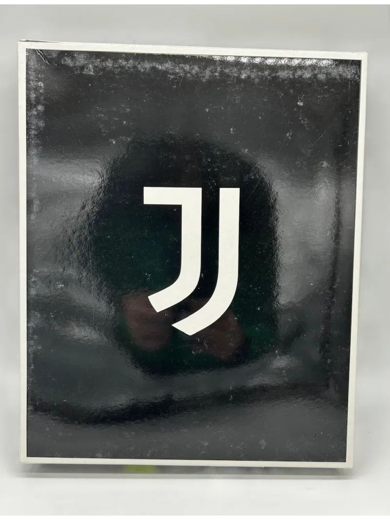 Acquista ora PIGIAMA UOMO COTONE 100% MANICA LUNGA COLLECTION 2026 HERMET FC JUVENTUS PIGJT102090 su nonsolointimo1994.com