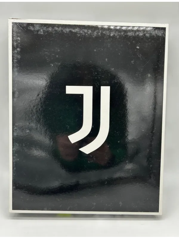 Acquista ora PIGIAMA UOMO COTONE 100% MANICA LUNGA COLLECTION 2026 HERMET FC JUVENTUS PIGJT102090 su nonsolointimo1994.com