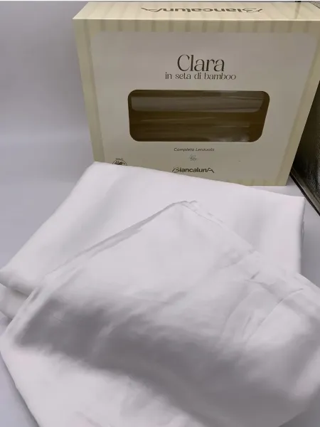 Acquista ora COMPLETO LETTO MATRIMONIALE SETA DI BAMBOO Clara su nonsolointimo1994.com
