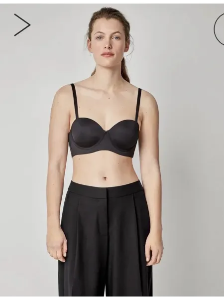 Acquista ora REGGISENO BALCONCINO CON COPPA E FERRETTO COPPE B/C/D/E GISELA 10042TD su nonsolointimo1994.com