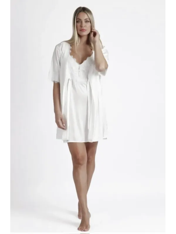 Acquista ora KIMONO + SOTTANA RASO CON DETTAGLI PIZZO ADMAS 67004 su nonsolointimo1994.com
