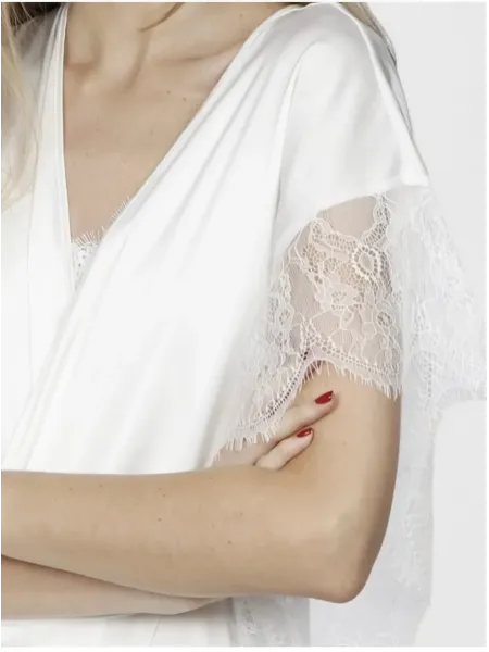 Acquista ora KIMONO RASO E PIZZO + PIGIAMA ADMAS 57302 su nonsolointimo1994.com 2