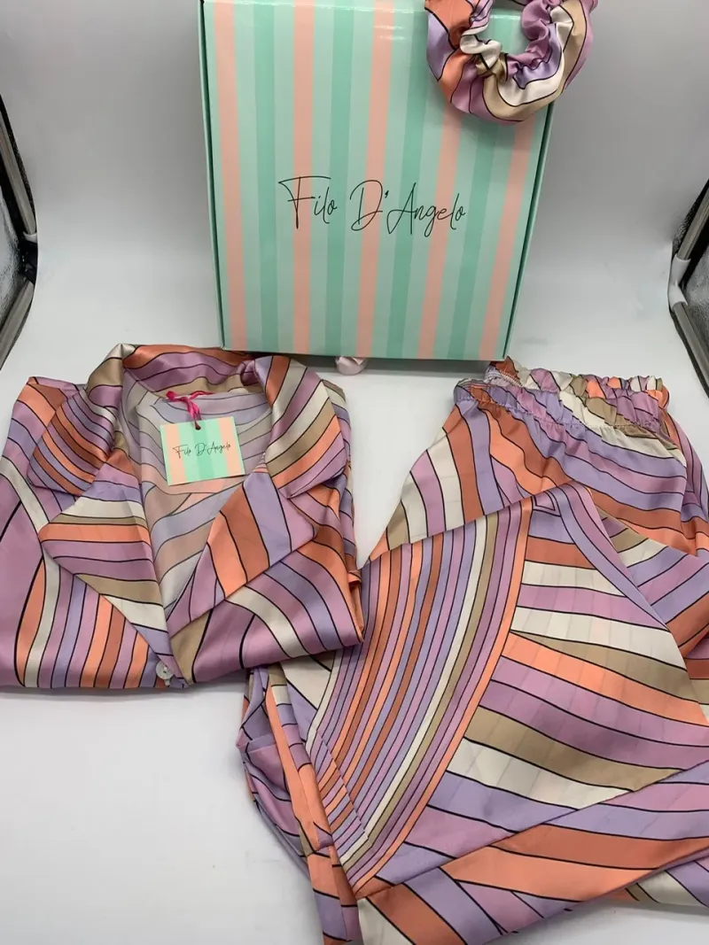 Acquista ora PIGIAMA DONNA LUNGO APERTO AVANTI RASO IN VISCOSA FILO D'ANGELO Enny su nonsolointimo1994.com
