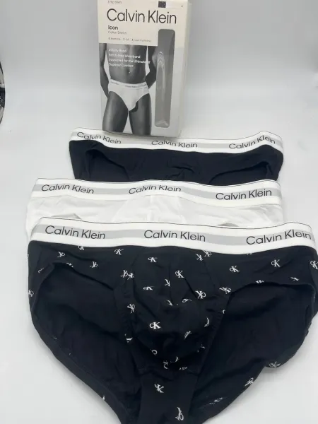 Acquista ora TRIPACK SLIP UOMO CALVIN KLEIN 38 su nonsolointimo1994.com