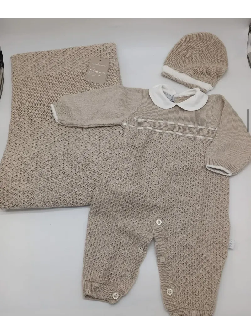 Acquista ora COPERTINA + TUTINA + CAPPELLINO IN FILO NAZARENO GABRIELLI su nonsolointimo1994.com