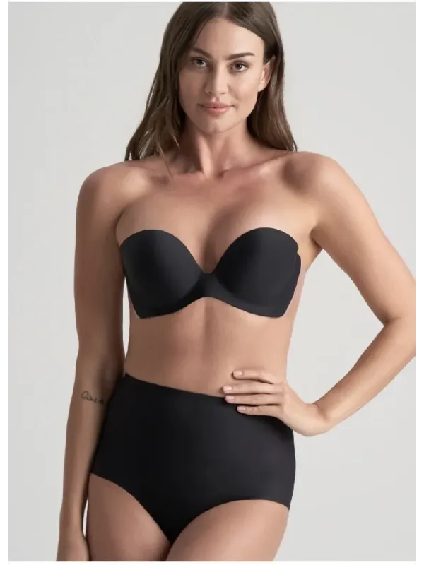 Acquista ora REGGISENO INVISIBILE AUTOADESIVO CON COPPE LISCE E ALI TRASPARENTI BYE BRA Diva su nonsolointimo1994.com