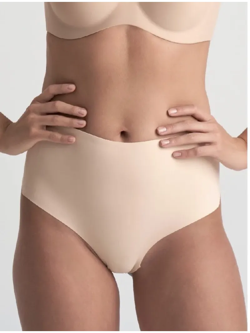 Acquista ora PERIZOMA CONTENITIVO SCOLLATURA PROFONDA SUL RETRO BYE BRA 2435/36/37 su nonsolointimo1994.com