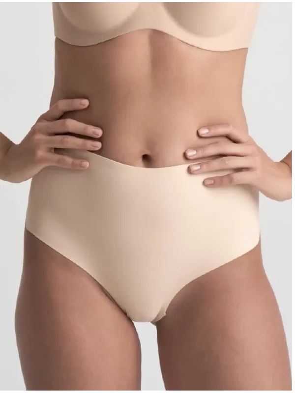 Acquista ora PERIZOMA CONTENITIVO SCOLLATURA PROFONDA SUL RETRO BYE BRA 2435/36/37 su nonsolointimo1994.com
