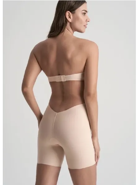 Acquista ora PANTALONCINO CONTENITIVO SCOLLATURA PROFONDA RETRO BYE BRA Waist Short su nonsolointimo1994.com