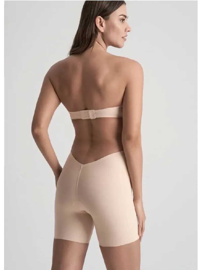 Acquista ora PANTALONCINO CONTENITIVO SCOLLATURA PROFONDA RETRO BYE BRA Waist Short su nonsolointimo1994.com