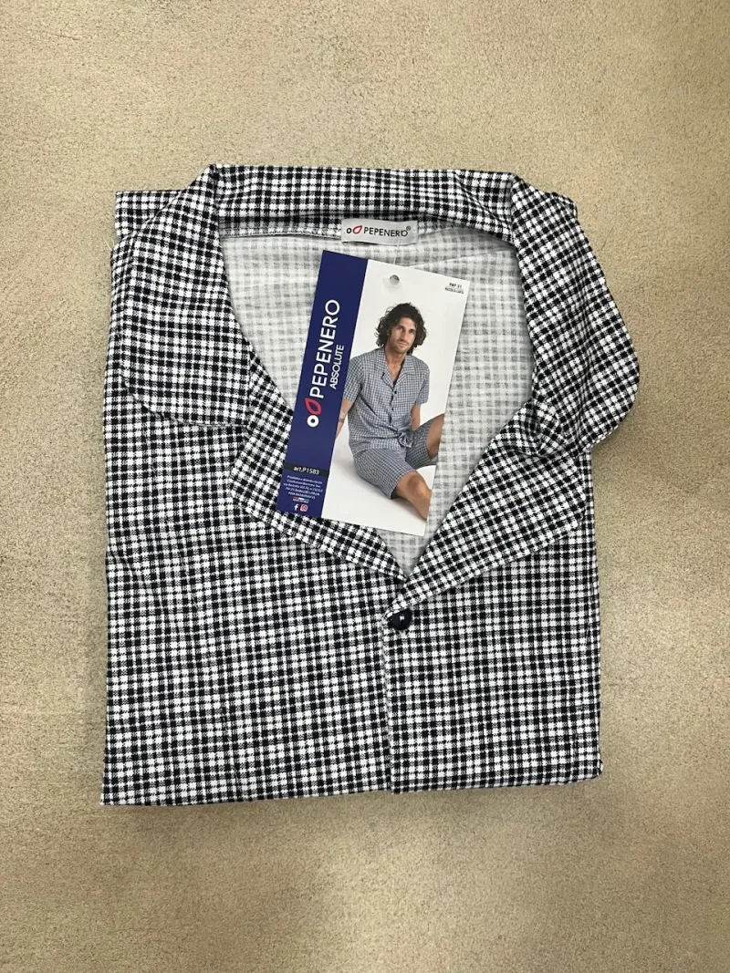 Acquista ora PIGIAMA UOMO MEZZA MANICA APERTO AVANTI + PANTALONCINO PEPENERO P1583 su nonsolointimo1994.com