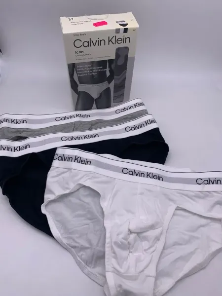 Acquista ora TRIPACK SLIP UOMO CALVIN KLEIN 37 su nonsolointimo1994.com