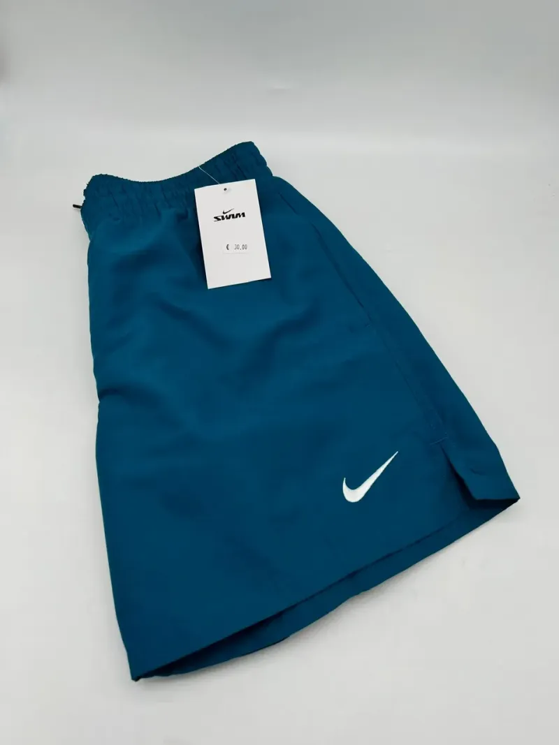Acquista ora COSTUME DA BAGNO UOMO NIKE su nonsolointimo1994.com