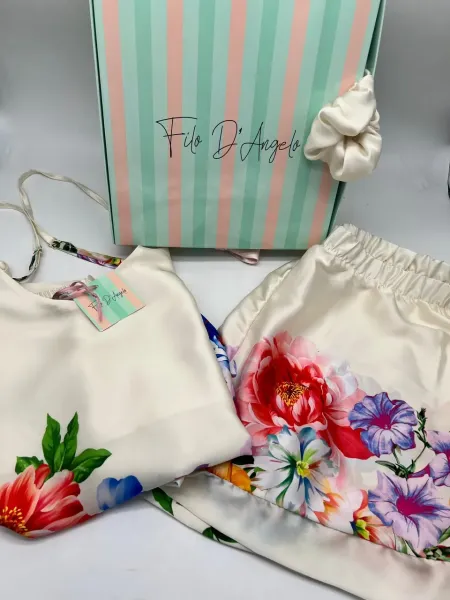 Acquista ora PIGIAMA DONNA BRETELLINA + PANTALONCINO FILO D'ANGELO - HAWAII su nonsolointimo1994.com