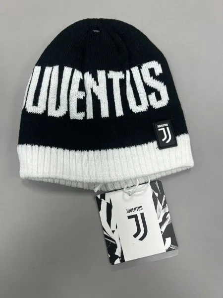 Acquista ora copia di CAPPELLO UOMO LANA CON PONPON E PELLICCIA INTERNA ENZO CASTELLANO FC JUVENTUS 131009 su nonsolointimo1994.