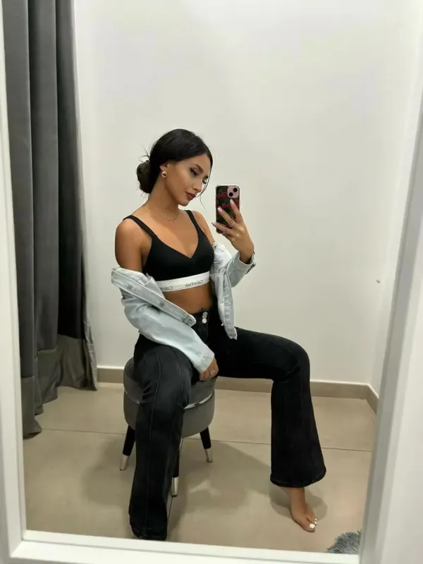 Acquista ora BRALETTE CON COPPA + BRASILIANABRALETTE CON COPPA + PERIZOMA DONNA CALVIN KLEIN  DONNA CALVIN KLEIN su nonsolointim