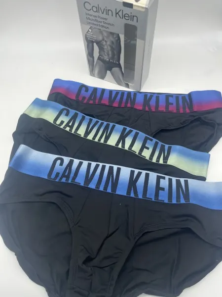 Acquista ora TRIPACK SLIP UOMO MICROFIBRA CALVIN KLEIN 30 su nonsolointimo1994.com